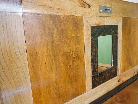 Biedermeierkommode Klappe restauriert