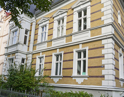 Villa sanierte Kastenfenster
