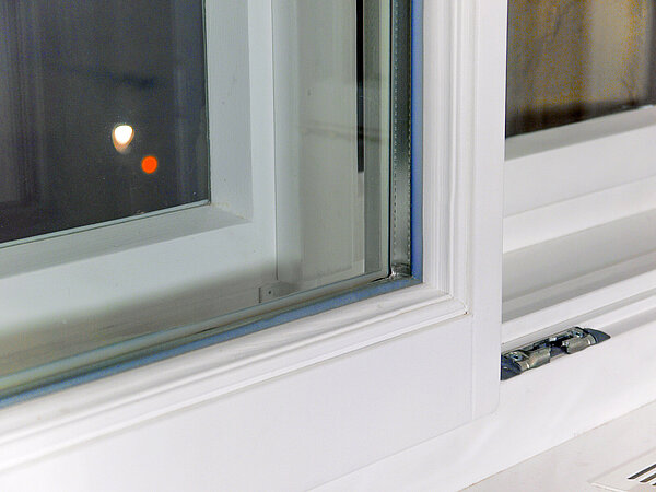 Isolierverglasung in der inneren Eben Kastenfenster Aufbau