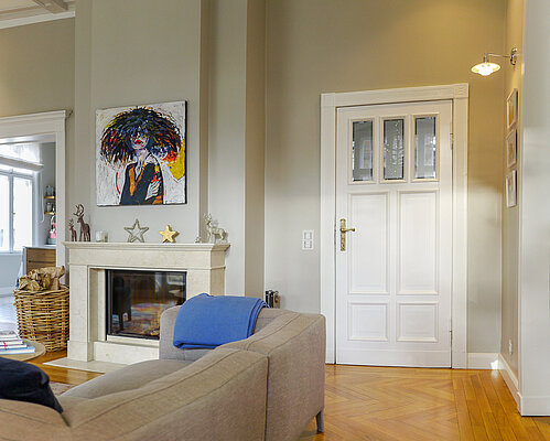 Altberliner Innentür mit Lichtausschnitten und Füllungen