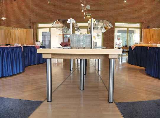 Büffet Tisch Frontal